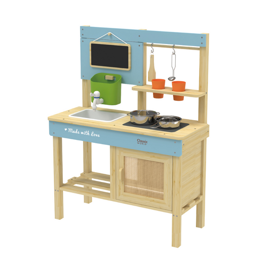 Classic World – Outdoor Mud Kitchen