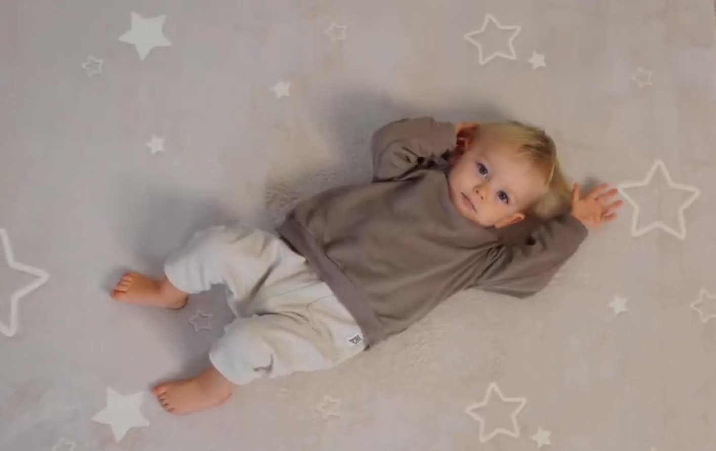 Hakuna Matte – GlowCloud Play Mat Carpet Glow in the Dark